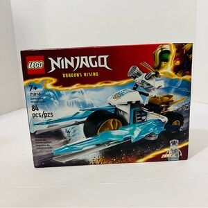 LEGO NINJAGO Zane’s Ice Motorcycle Toy with 1 Minifigure71816 DAMAGED BOX